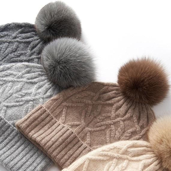 Unisex Cashmere Beanie with Removable Pompom - Mspineapplecrafts