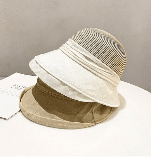 Straw Hat with linen brim for Women.